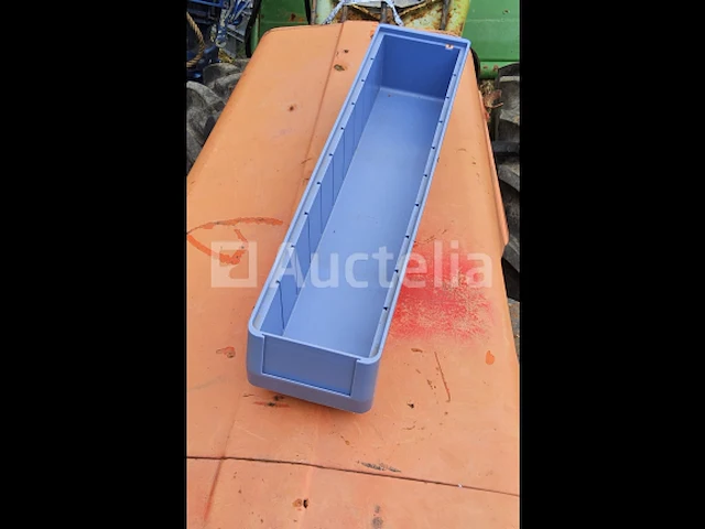 Blauwe bakken - afbeelding 1 van  2