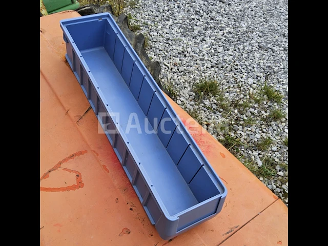 Blauwe bakken - afbeelding 1 van  2