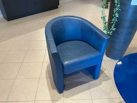 Blauwe kuipzetels (3x) met bijzettafeltje - afbeelding 2 van  8