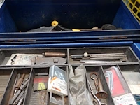 Blauwe werkkoffer met inhoud - afbeelding 1 van  3