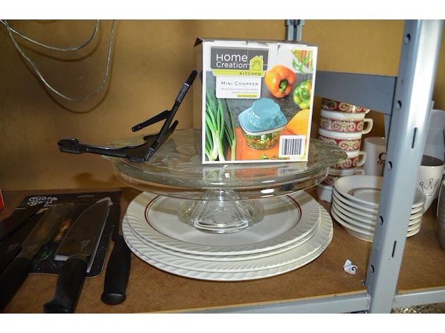 Blender magimix 11630 met toebehoren, digitale doseerlepel quigg es559d, messenset greenpan, 3 messen, 2 vorken, minichopper home creation, taartschotel, 7 borden - afbeelding 4 van  11