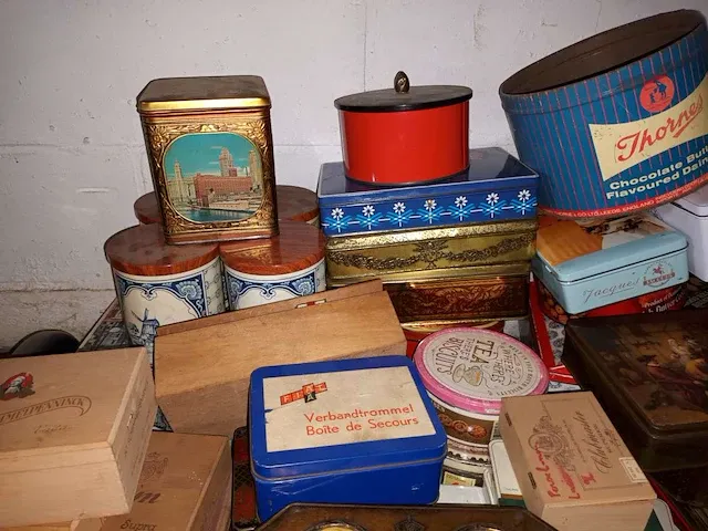 Blikken dozen en sigaren kistjes. ca. 60 stuks - afbeelding 4 van  6