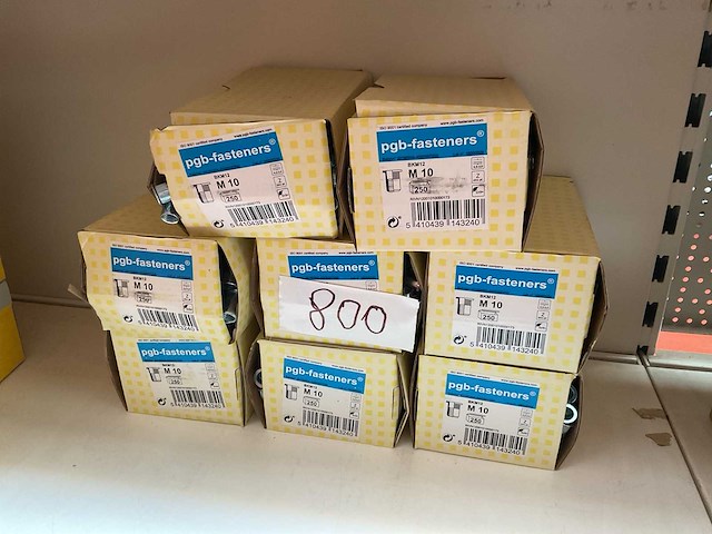 Blindmoeren m 10 - afbeelding 1 van  3