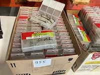 Blisters met 2 inox haken - afbeelding 1 van  4