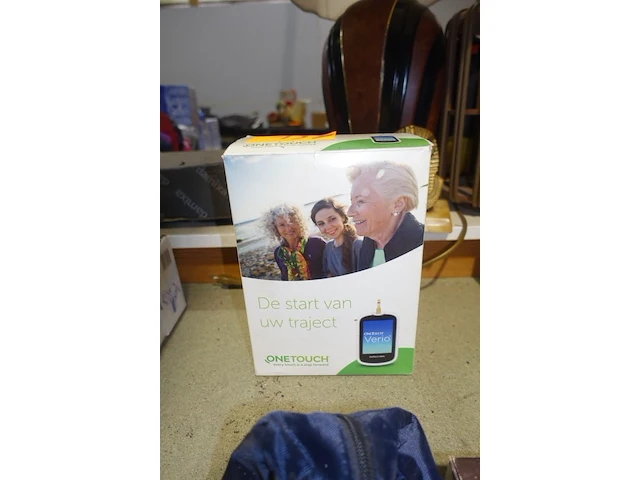 Bloeddrukmeter + glucose meter - afbeelding 1 van  2