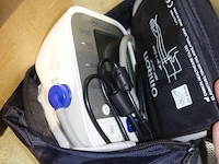 Bloeddrukmeter + glucose meter - afbeelding 2 van  2