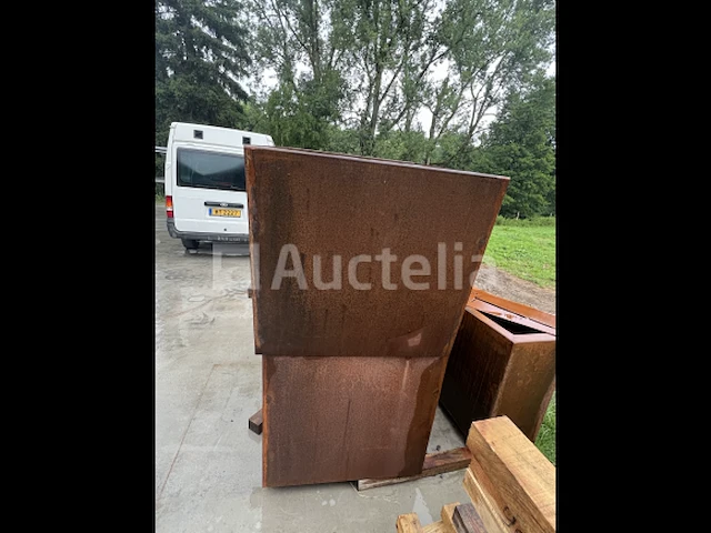 Bloembak in corten (groot) - afbeelding 4 van  4