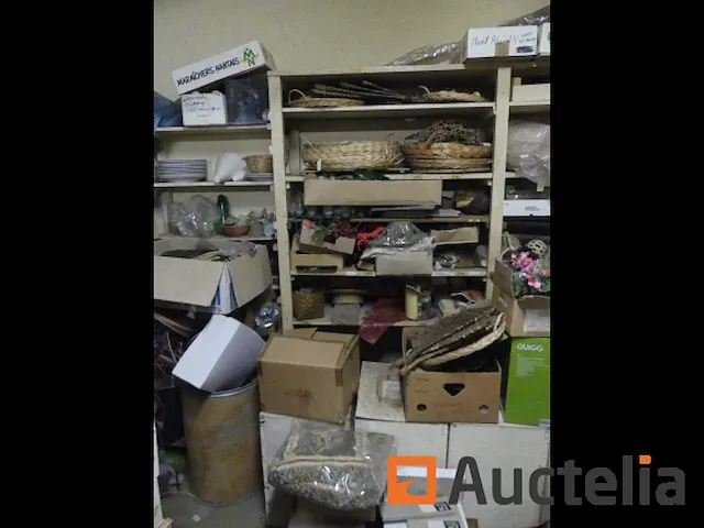 Bloemist & decoratie verbruiksartikelen voor het jaar - afbeelding 2 van  20