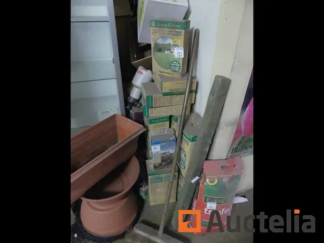 Bloemist & decoratie verbruiksartikelen voor het jaar - afbeelding 14 van  20