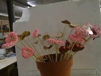 Bloempot met houten deco - afbeelding 1 van  2