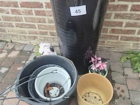 Bloempotten en emmer - afbeelding 1 van  3