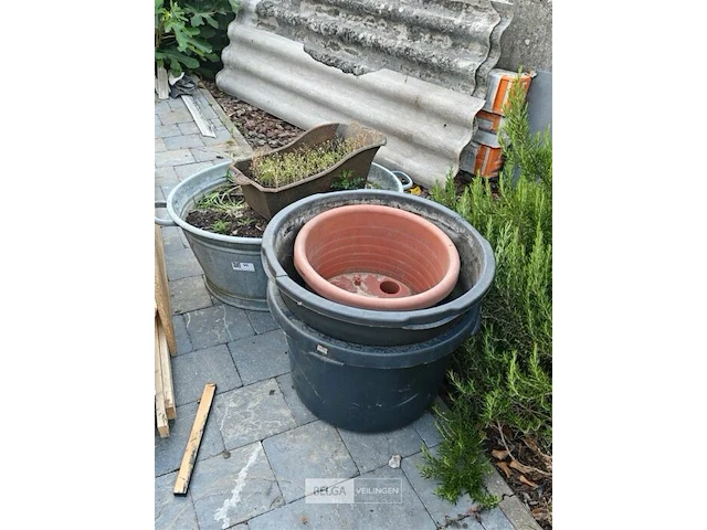 Bloempotten en kolenpot - afbeelding 1 van  4