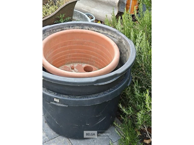 Bloempotten en kolenpot - afbeelding 2 van  4