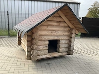 Blokhut hondenhok - dierenverblijf 230x190cm - afbeelding 1 van  13