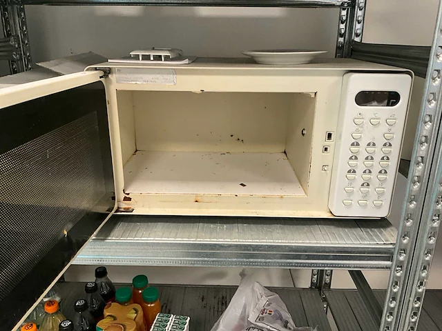 Blomberg hm226d magnetron - afbeelding 2 van  3