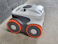 Bluenexus sublue zwembadrobot zonder kabel - afbeelding 1 van  5