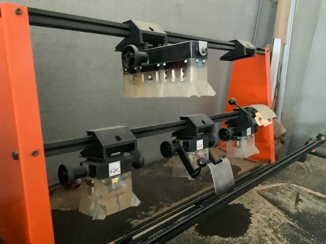 Blum pro center 2000 scharnierenfrees - afbeelding 5 van  5