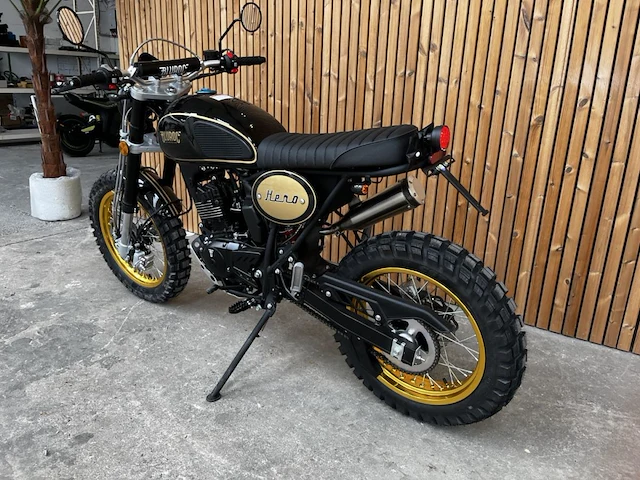 Bluroc hero 125, 2024 - afbeelding 7 van  12