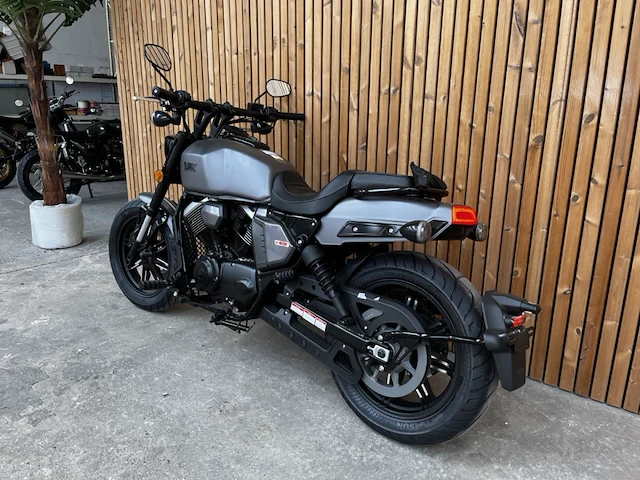 Bluroc v bob , 2024 - afbeelding 10 van  14