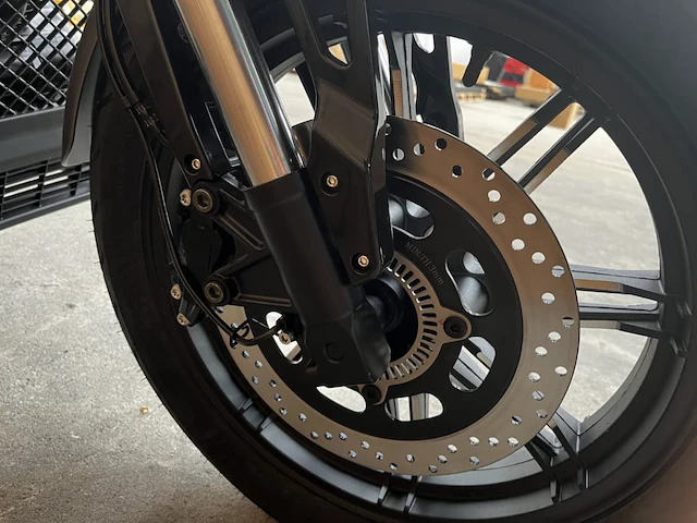 Bluroc v bob , 2024 - afbeelding 12 van  14