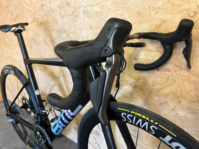 Bmc - teammachine slr01 - cycling - afbeelding 10 van  13