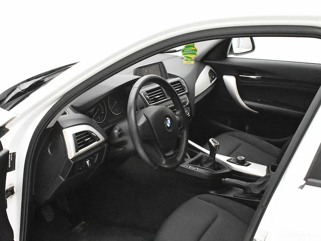 Bmw - 116i - car - 2015 - afbeelding 6 van  43