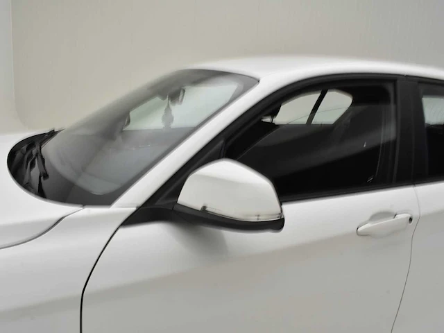 Bmw - 116i - car - 2015 - afbeelding 29 van  43