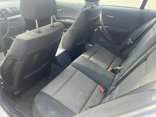 Bmw - 2005 - 116 - personenauto - afbeelding 5 van  32