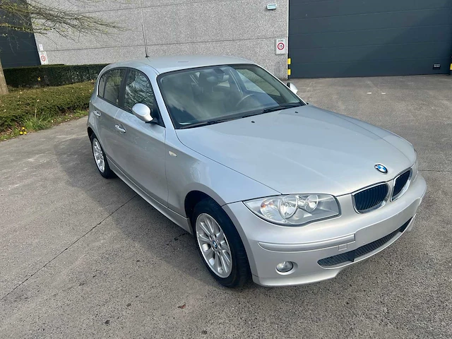 Bmw - 2005 - 116 - personenauto - afbeelding 12 van  32