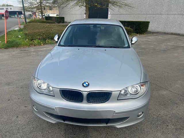 Bmw - 2005 - 116 - personenauto - afbeelding 28 van  32