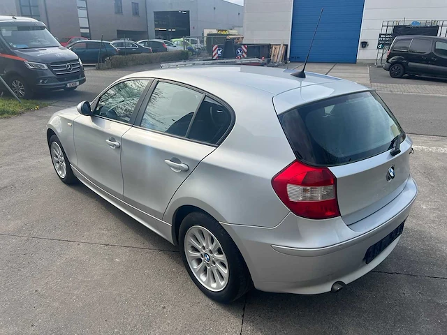Bmw - 2005 - 116 - personenauto - afbeelding 31 van  32