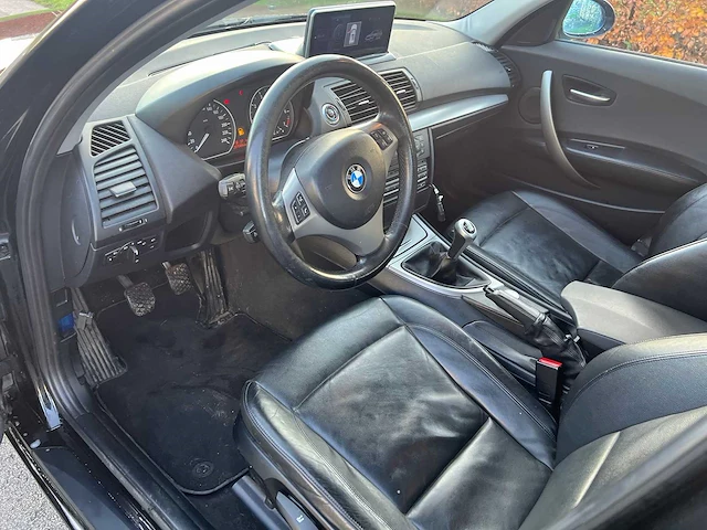Bmw - 2005 - 116 - personenauto - afbeelding 13 van  28