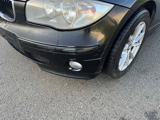 Bmw - 2005 - 116 - personenauto - afbeelding 25 van  28