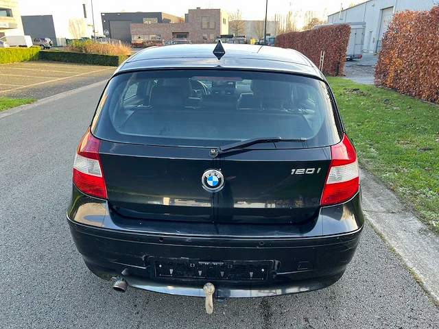 Bmw - 2005 - 116 - personenauto - afbeelding 28 van  28