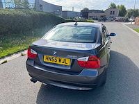 Bmw - 2005 - 330 i - personenauto - afbeelding 2 van  19