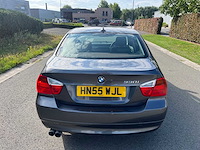 Bmw - 2005 - 330 i - personenauto - afbeelding 19 van  19