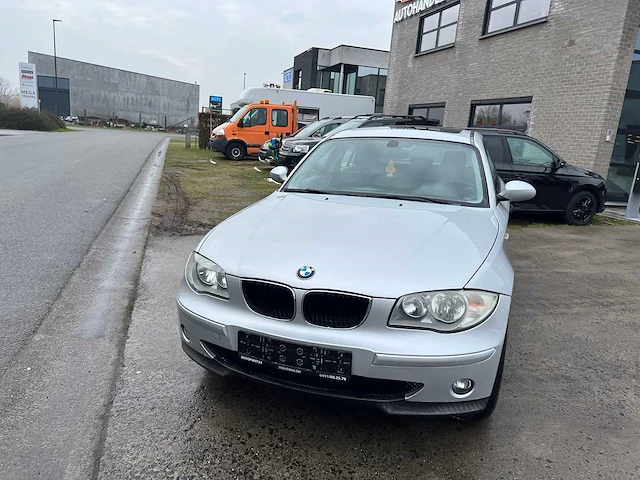 Bmw - 2006 - 116 - personenauto - afbeelding 16 van  21