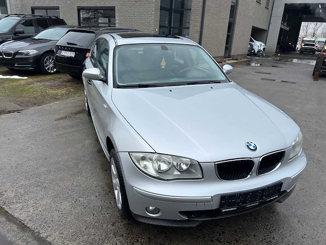 Bmw - 2006 - 116 - personenauto - afbeelding 19 van  21