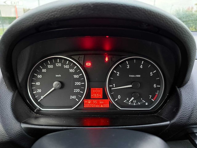 Bmw - 2007 - 116 - personenauto - afbeelding 44 van  56