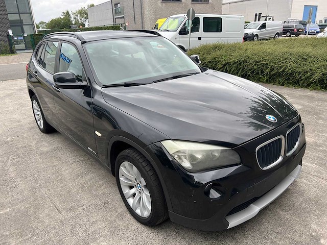 Bmw - 2010 - x1 - sdrive - personenauto - afbeelding 1 van  31