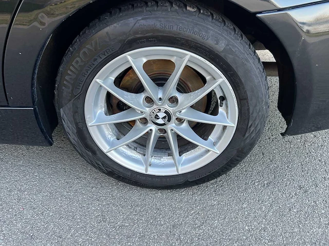 Bmw - 2011 - 316 d - personenauto - afbeelding 5 van  28