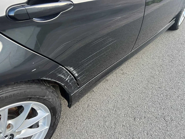 Bmw - 2011 - 316 d - personenauto - afbeelding 13 van  28