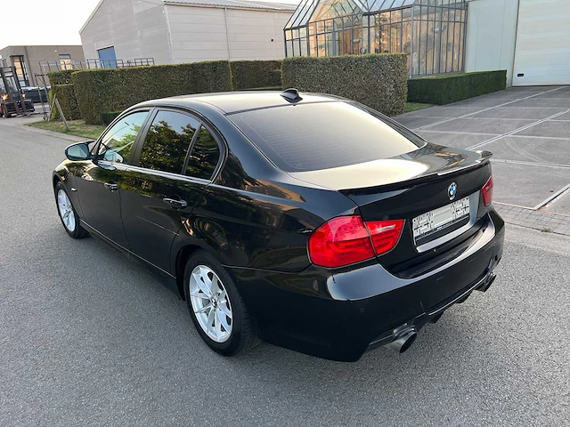 Bmw - 2011 - 316 d - personenauto - afbeelding 28 van  28
