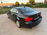 Bmw - 2011 - 318 - personenauto - afbeelding 8 van  31