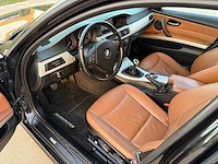 Bmw - 2011 - 318 - personenauto - afbeelding 13 van  31