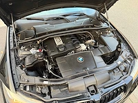 Bmw - 2011 - 318 - personenauto - afbeelding 25 van  31