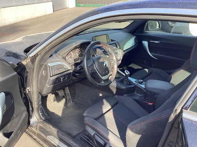 Bmw - 2014 - 116d - personenauto - afbeelding 16 van  16