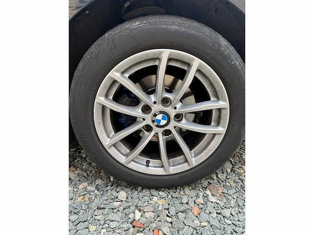 Bmw - 2014 - 116i - personenauto - afbeelding 6 van  34