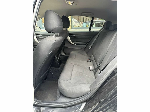 Bmw - 2014 - 116i - personenauto - afbeelding 7 van  34