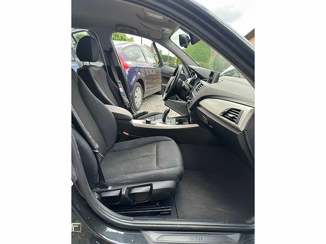 Bmw - 2014 - 116i - personenauto - afbeelding 13 van  34